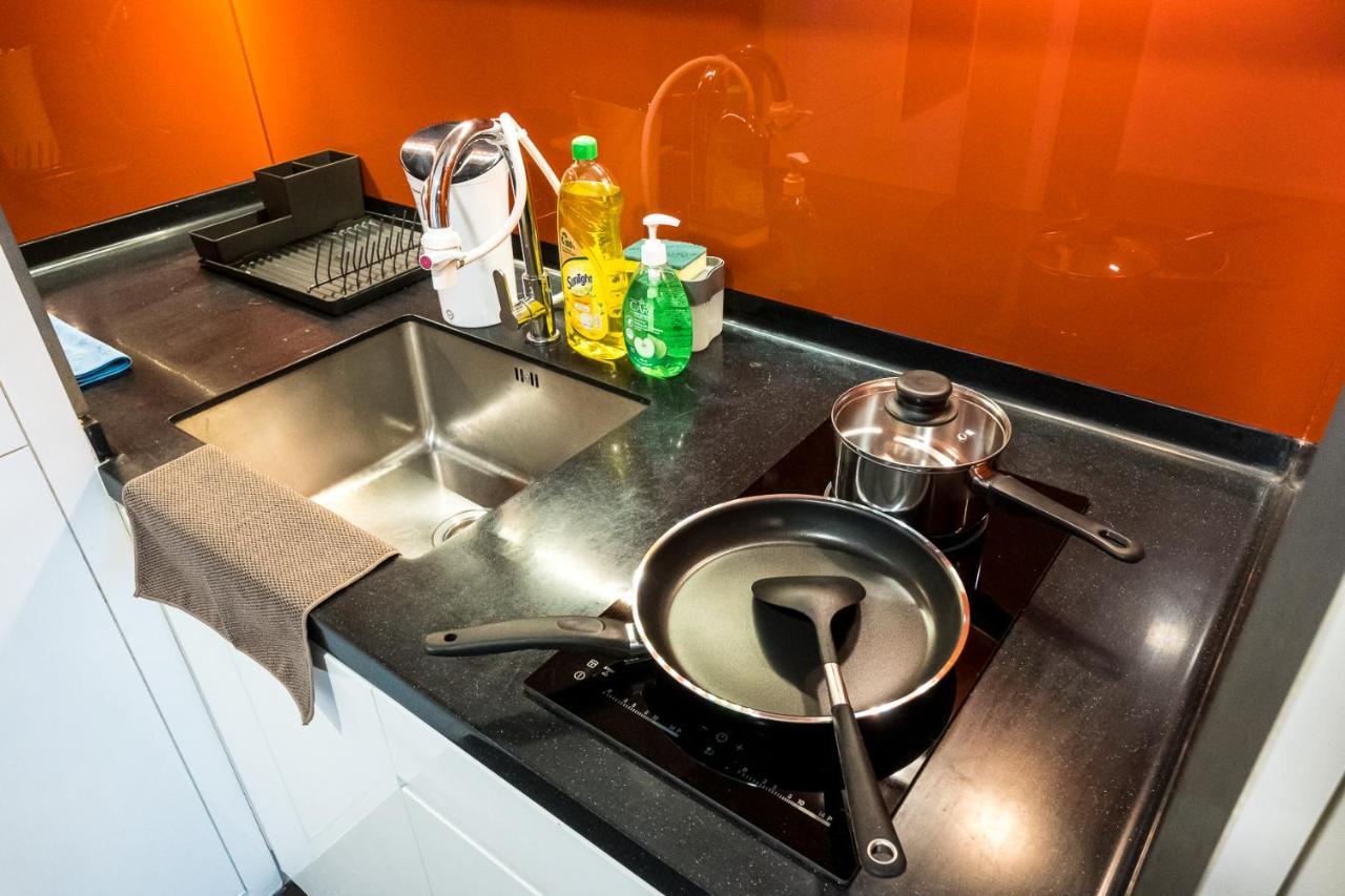 Luxury Arcoris Mont Kiara Nx 163Mall 1Bedroom 4 Pax Kuala Lumpur Ngoại thất bức ảnh